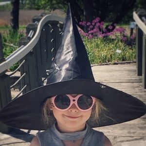 Meet your Posher, Valborg